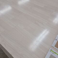 J1611　【リユースのサカイ柏店】　NITORI　ニトリ　ダイニングテーブルセット　椅子2脚ベンチ付　スタディーS　クリーニング済み　参考価格34,990円（テーブル）、10,000円（チェア）、15,000円（ベンチ）の画像