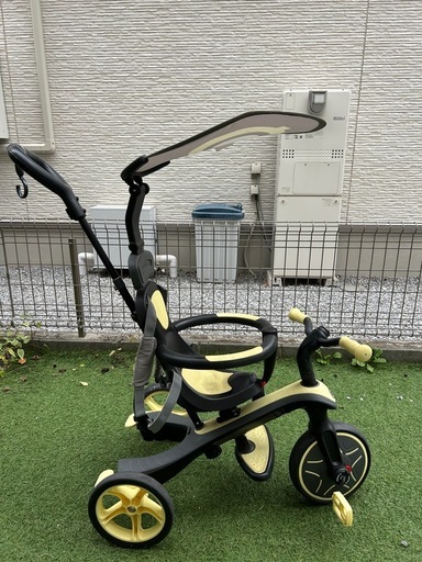 GLOBBER      
グロッバー エクスプローラー トライク 4in1ベビーカー カスタードクリーム ハンドル付き 子供三輪車 キックバイク 10カ月から5歳