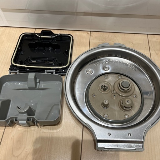 炊飯器　Panasonic(SR-VSX109)5.5合