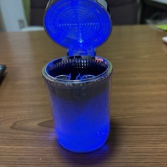 【お話し中】車用灰皿の画像