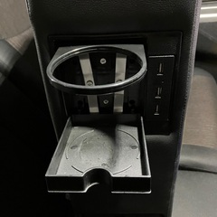 80ヴォクシー コンソールボックス Bの画像