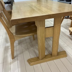 決まりました！ダイニングテーブル　中村家具　の画像