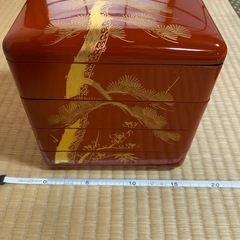 正月用重箱、お屠蘇セットの画像