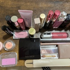 化粧品の画像