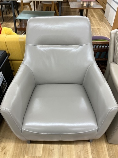 【軽トラ90分貸し出しサービス】大塚家具　1人掛けソファー