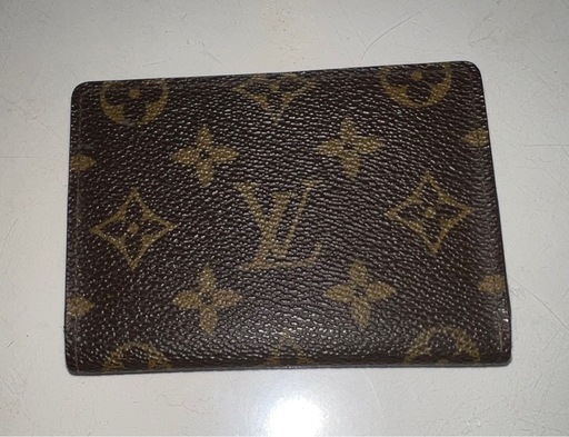 ルイヴィトン モノグラム カードケース