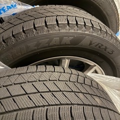 【売却済】ブリヂストンブリザックVRX3 スタッドレスタイヤ　195/65R15の画像
