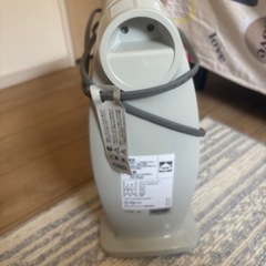 De'Longhi オイルヒーター HJA01A005-5Wの画像