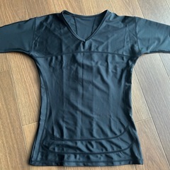 【正規品】ＳＩＸ-ＣＨＡＮＧＥ　加圧シャツ 加圧インナー 強力引締　Ｌ　シックスチェンジ　UNITED の画像