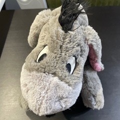ディズニーランド　イーヨーぬいぐるみの画像
