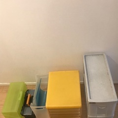【無料】収納ボックス 収納ケース 5点セット ストッカー 書類ケース 工具箱 プラスチック容器の画像