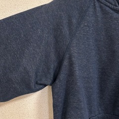 【美品】ユニクロジップパーカーの画像