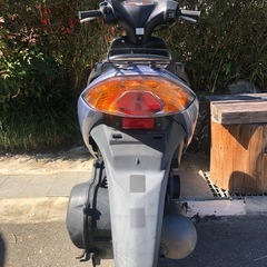 スズキアドレスV50の画像