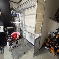 ハンガー掛け　の画像