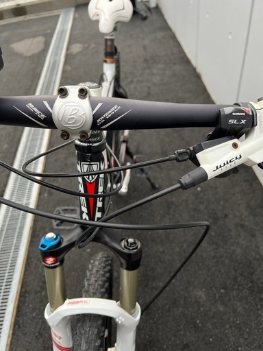 大阪直接渡しのみ】 トレック TREK 8シリーズ 26インチ 譲渡証明書付き