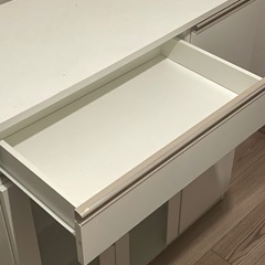 食器棚(両開き、ホワイト、状態良好
)の画像