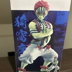 猗窩座　フィギュアの画像