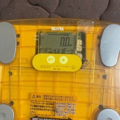 シンプル体重計の画像