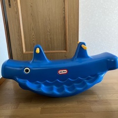 クジラのシーソーの画像