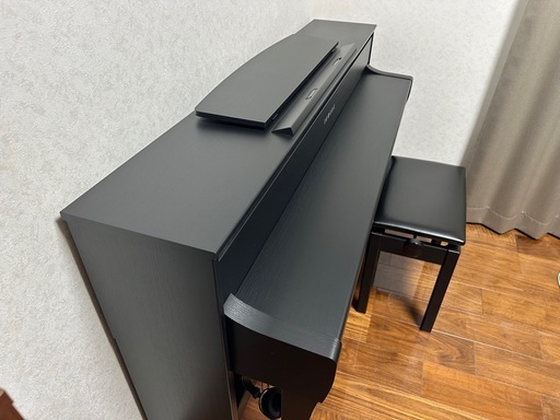 ヤマハ電子ピアノ　CLP-775B 2023年製