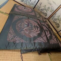 大判座布団（緑色）8枚の画像