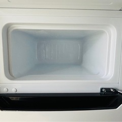 2019年製　Hisense 2ドア冷凍冷蔵庫　HR-B95Aの画像