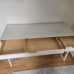 【値下げしました】デスクの画像