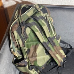 アネロ　迷彩　リュック
の画像