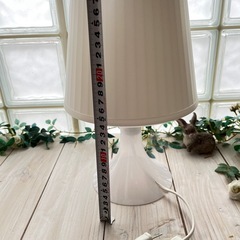 IKEA テーブルライト　ホワイトの画像