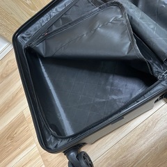 スーツケース　グレー 機内持ち込みサイズの画像