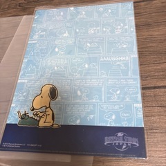 新品未使用　PEANUTS　スヌーピー　A4ファイルの画像