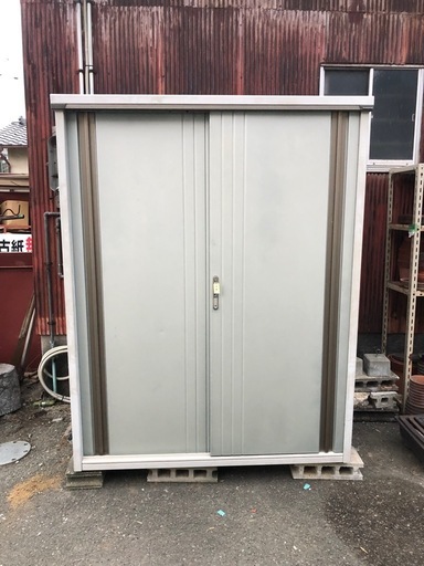 タクボ物置 TAKUBO  スライドドア収納棚 鍵付き 152cm×90cm×高さ190cm