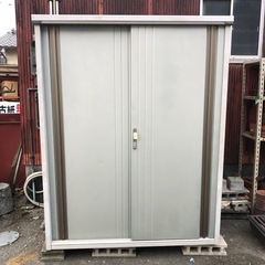 タクボ物置 TAKUBO  スライドドア収納棚 鍵付き 152cm×90cm×高さ190cmの画像