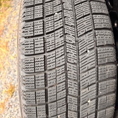 デイトナSS 16×7J +33 PCD114.3 5H 215/65R16の画像