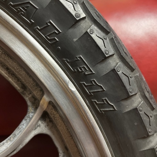 XJ400.550純正フロントホイール