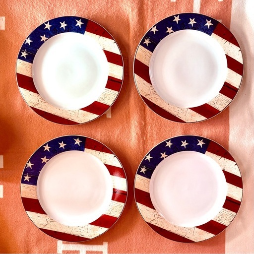 アメリカンフラッグ柄　アンティーク風　食器セット　LA購入 アメリカンフラッグ柄 星条旗 アンティーク風 食器セット LA購入