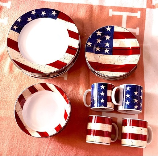 アメリカンフラッグ柄　星条旗　アンティーク風　食器セット　LA購入