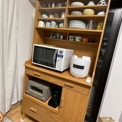 【LOWYA 食器棚　キッチンボード】目立つ傷なしの画像