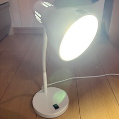 デスク スタンドライト（4枚目キズあり）の画像