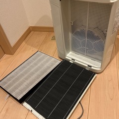 シャープ プラズマクラスター 加湿空気清浄機 KC-Z40-Wの画像