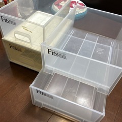 収納ボックス、ケースの画像