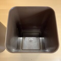 袋が見えにくい カバー付きダストボックス・ゴミ箱（ブラウン）の画像