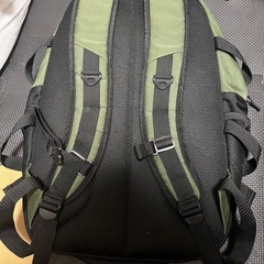 リーボック　リュック　バック　緑の画像