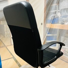 デスクチェアー無料にてどうぞ。の画像