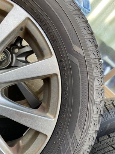 スタッドレスタイヤホイールセット165/65R14ソリオ用