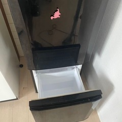 冷蔵庫の画像