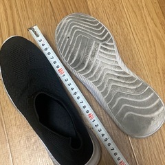 スニーカー スリッポンの画像