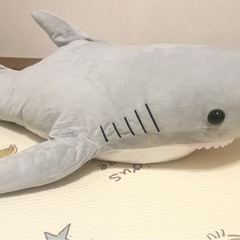 サメBIGぬいぐるみ約110cmの画像