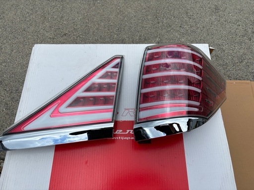 ヴァレンティ テールランプ valenti REVO ヴェルファイアアルファード