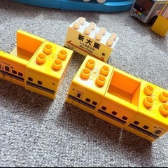 おまけ付き★おおきなターミナルブロックワゴン こまち車両付きの画像